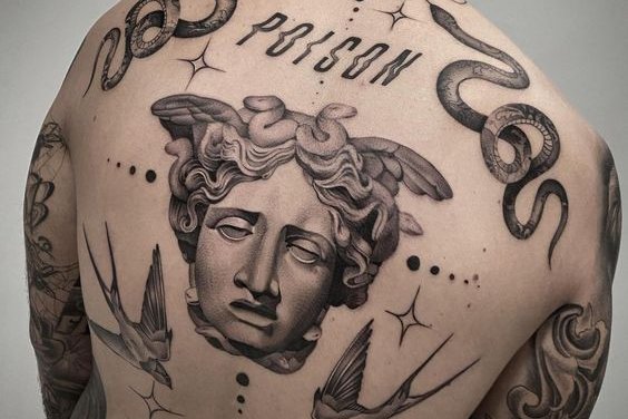 Мужские тату на спине (22)